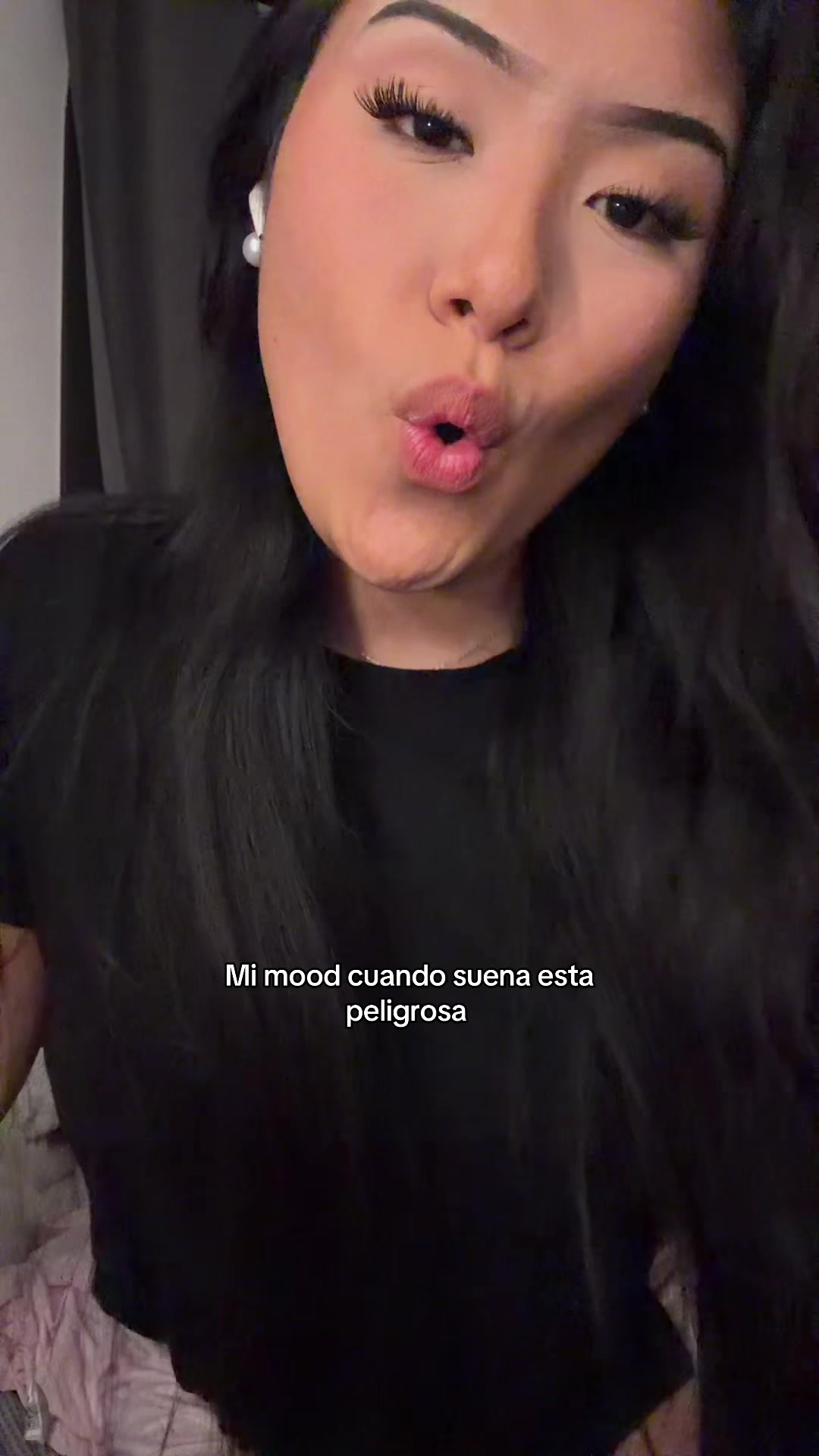 @Saheliii_