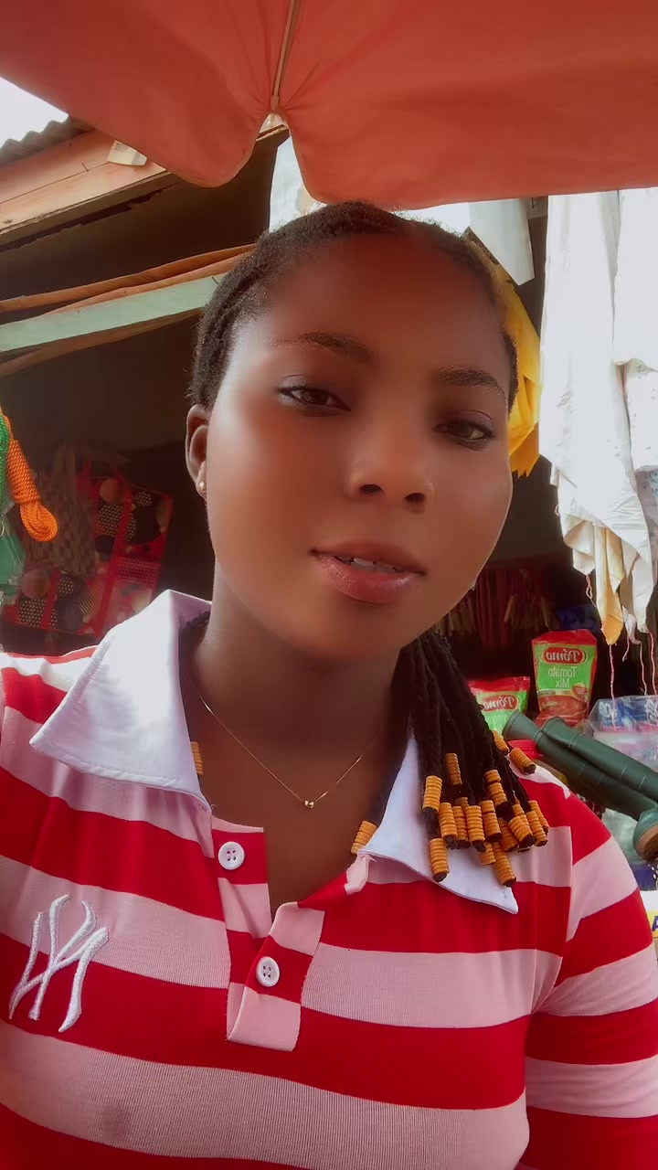 @Lovia