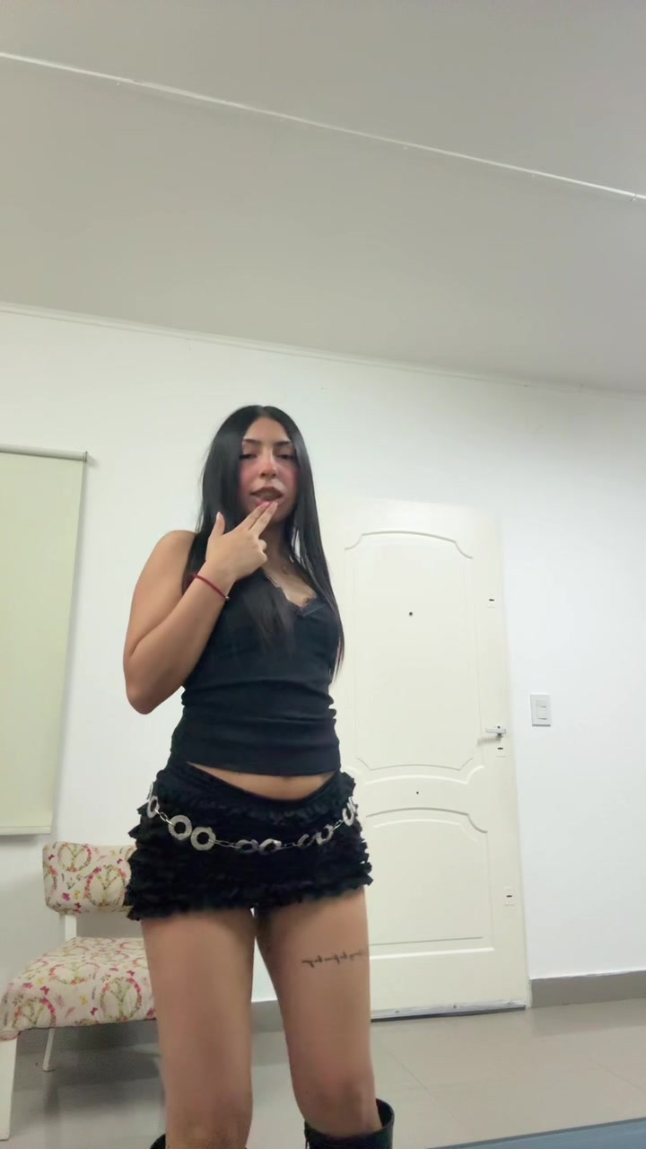 @Valentina