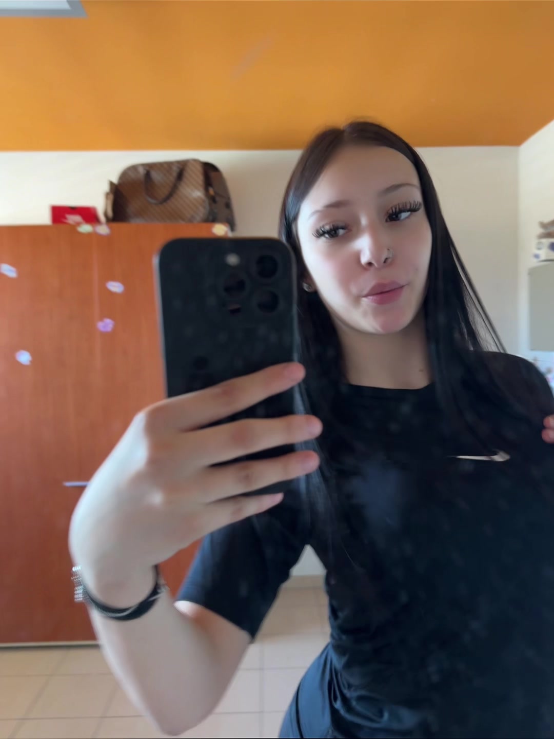 @𝒜ℛ