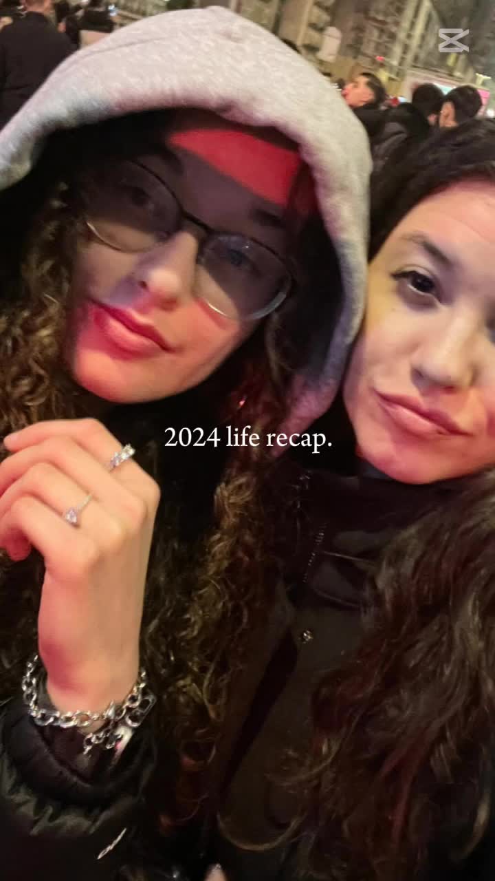 @Alexa💫