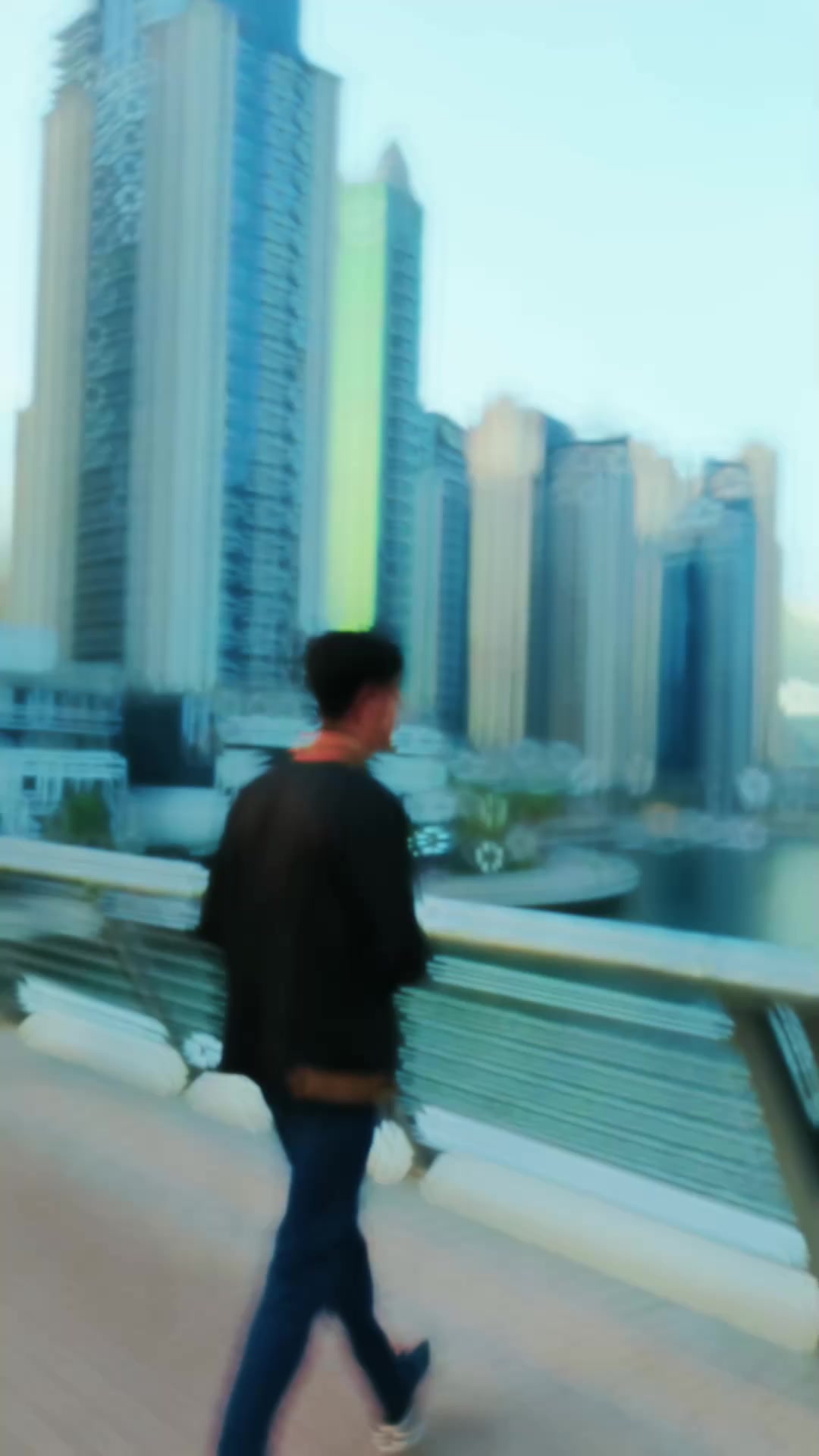 @𝑯𝒂𝒎𝒛𝒂