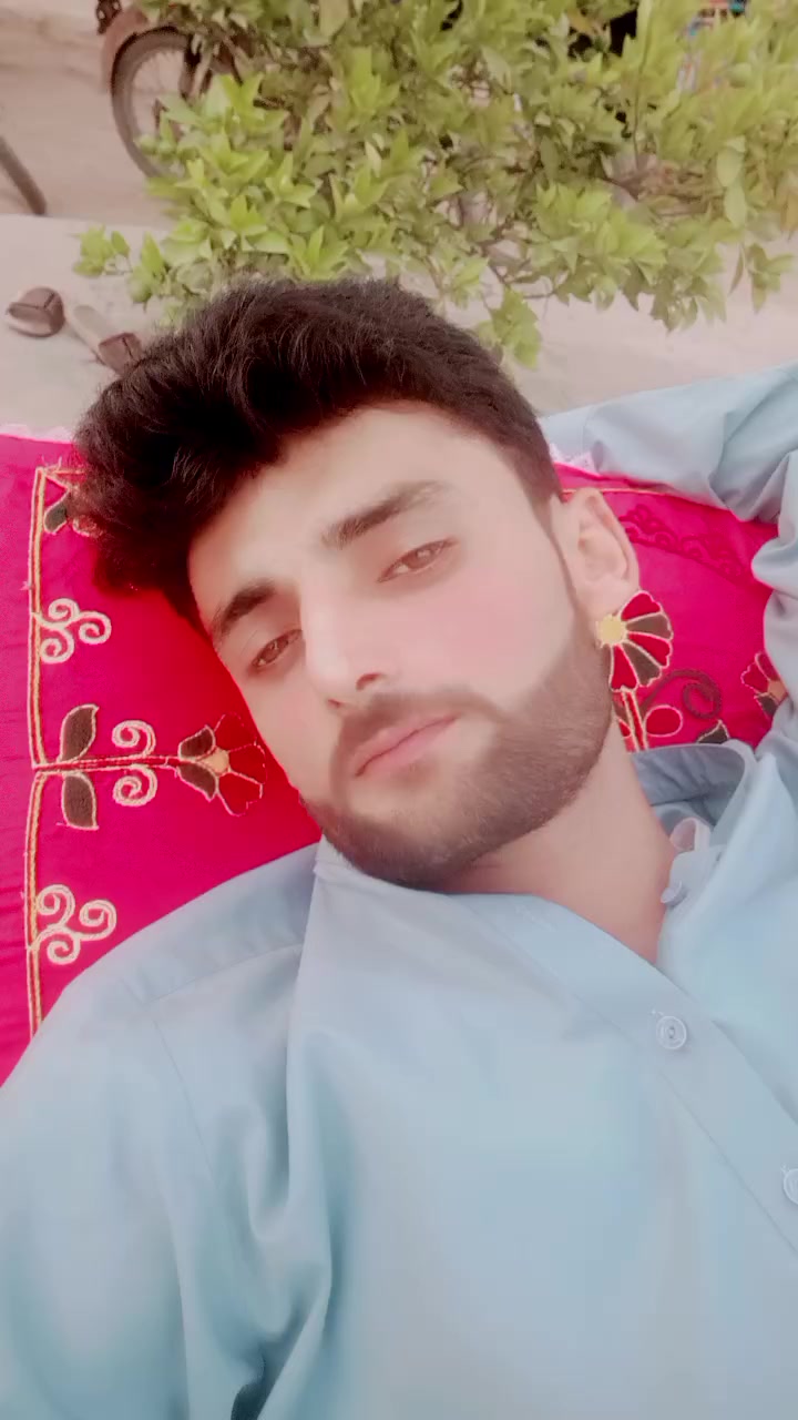 @LOVE 💕🤔♥🌈 Q K