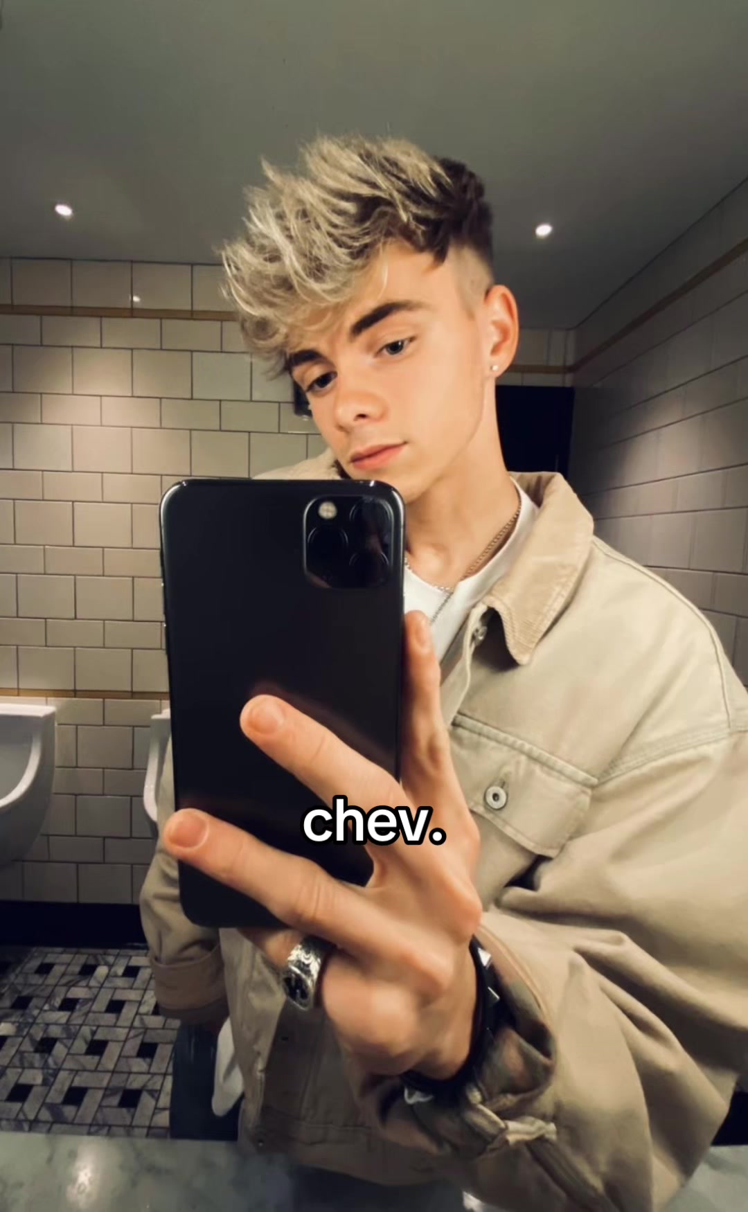 @☄️✨
