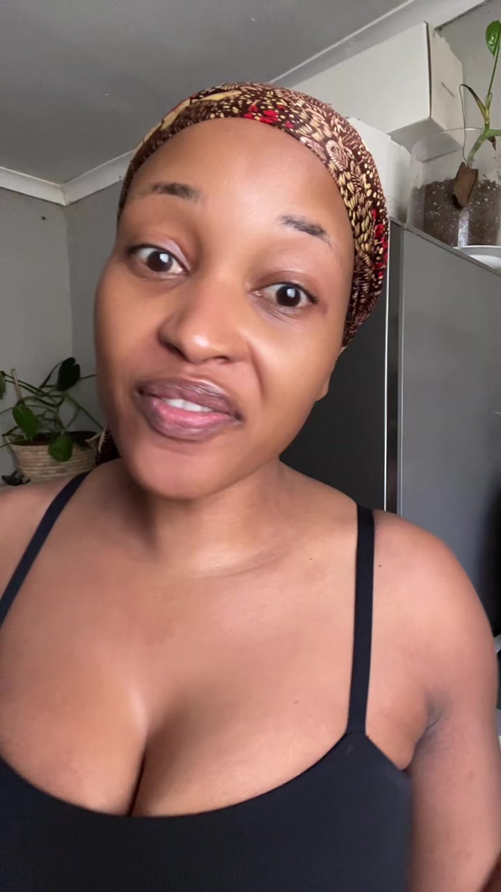 @nonhlanhlamasina01
