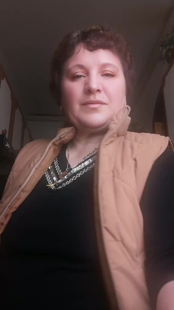 @Elena Elena