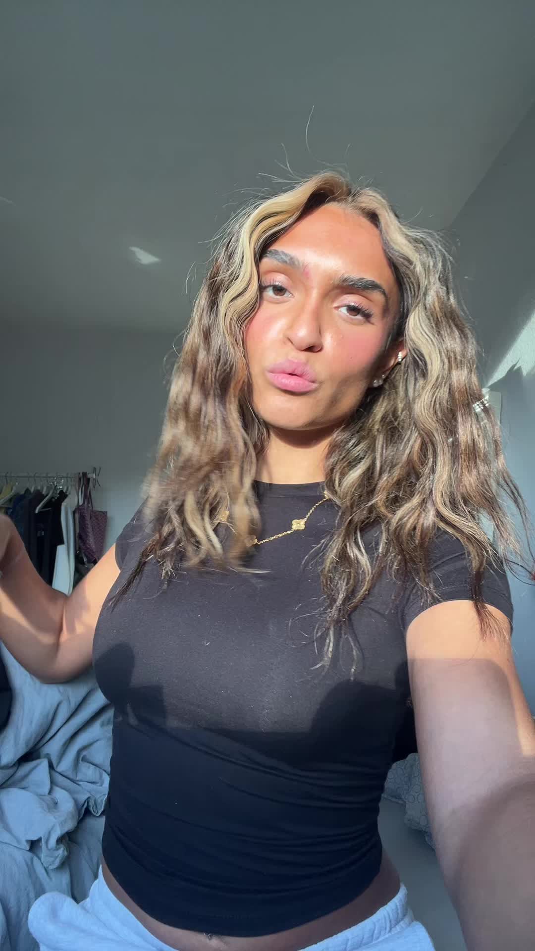 @gigi