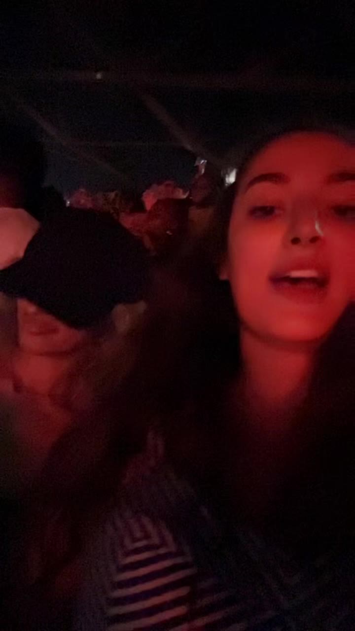 @Maria