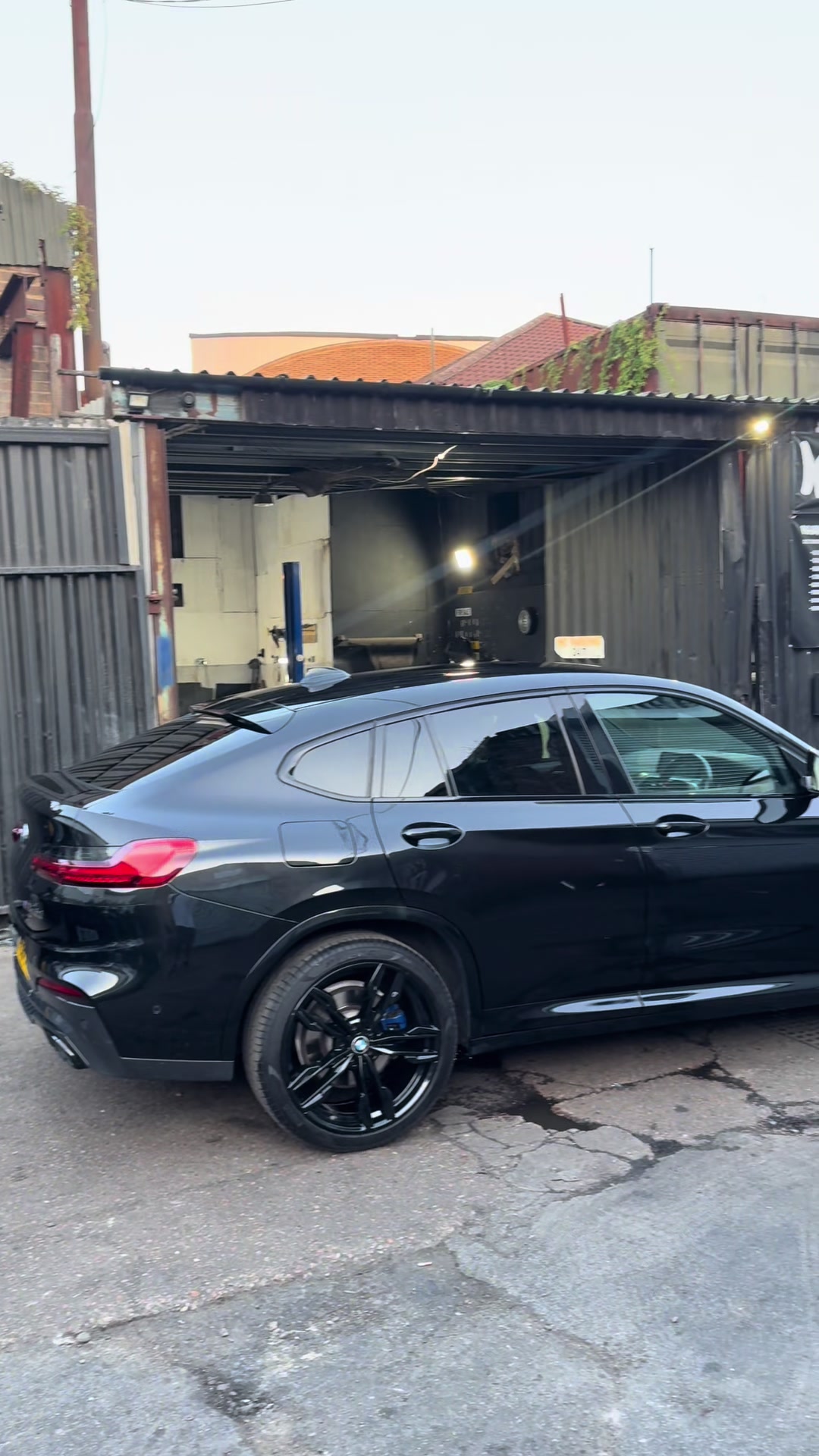 @Khanzautos