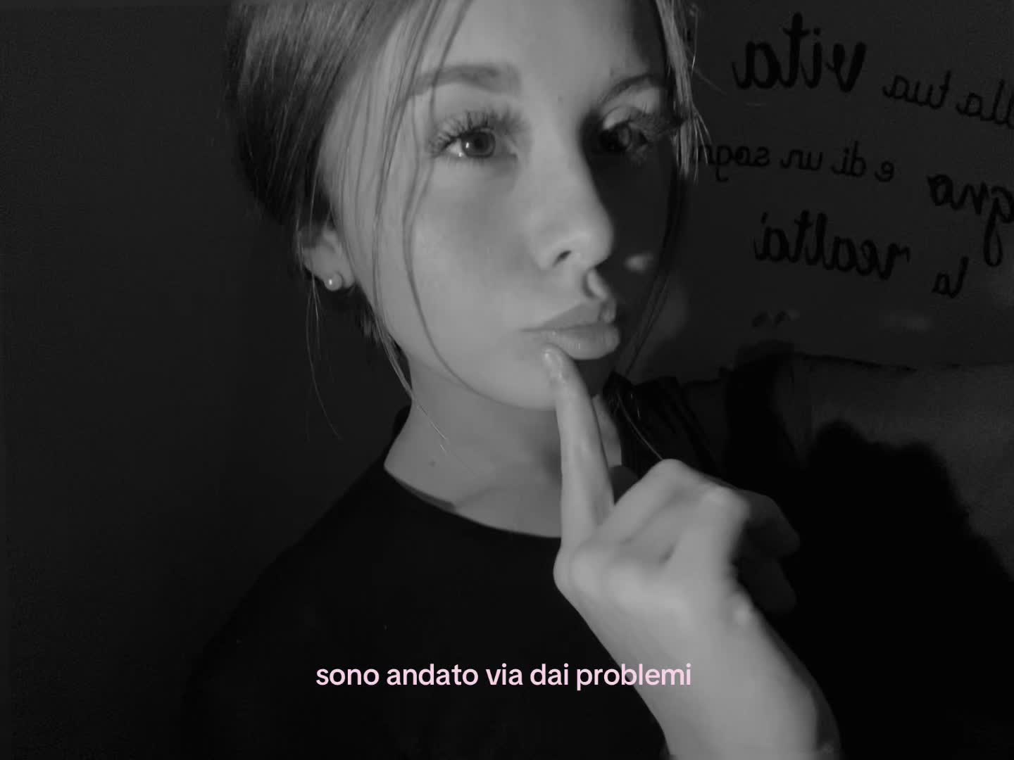 @𝑓𝑟𝑎𝑛𝑐𝑒𝑠𝑐𝑎