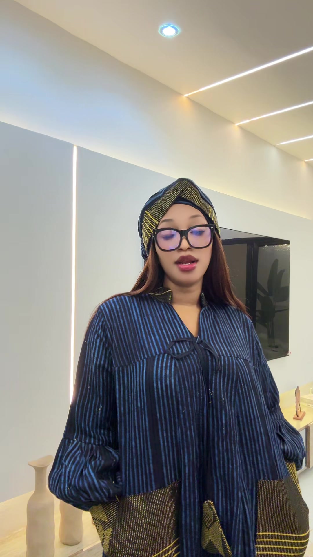 @Dj&eacute;lykaba Bintou