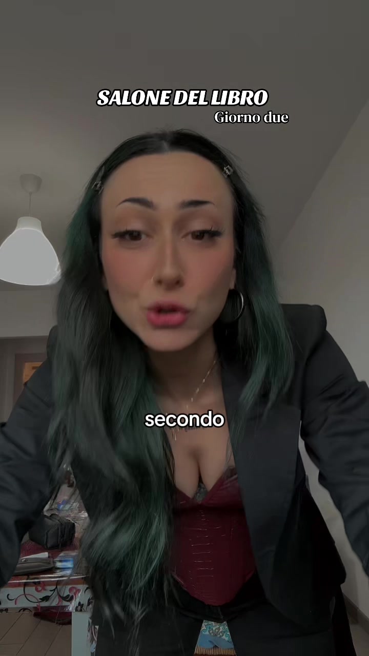 @esse non esiste ✨🖤🌶️📓