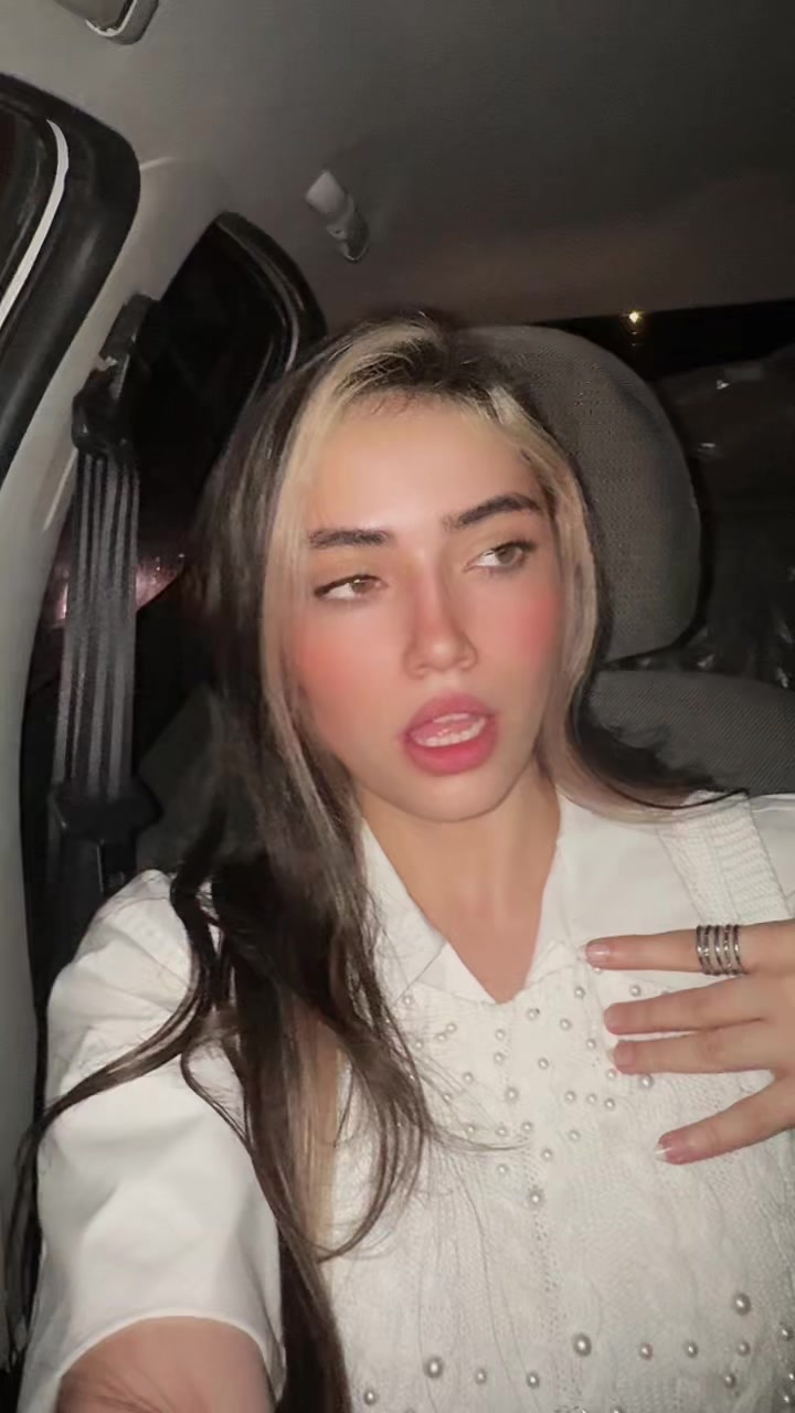 @Niayesh Khanian