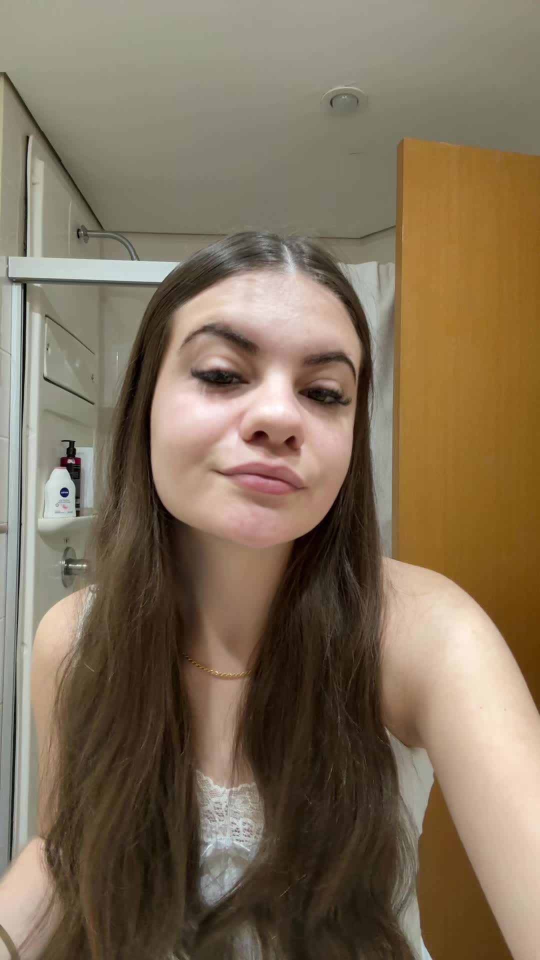 @Vit&oacute;ria Stipp