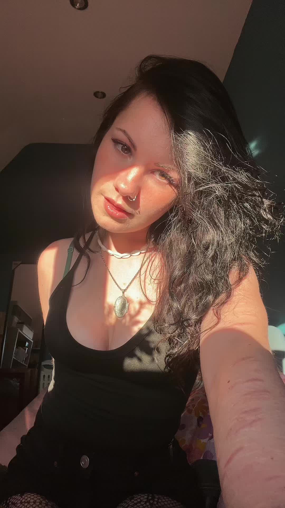 @justeffg