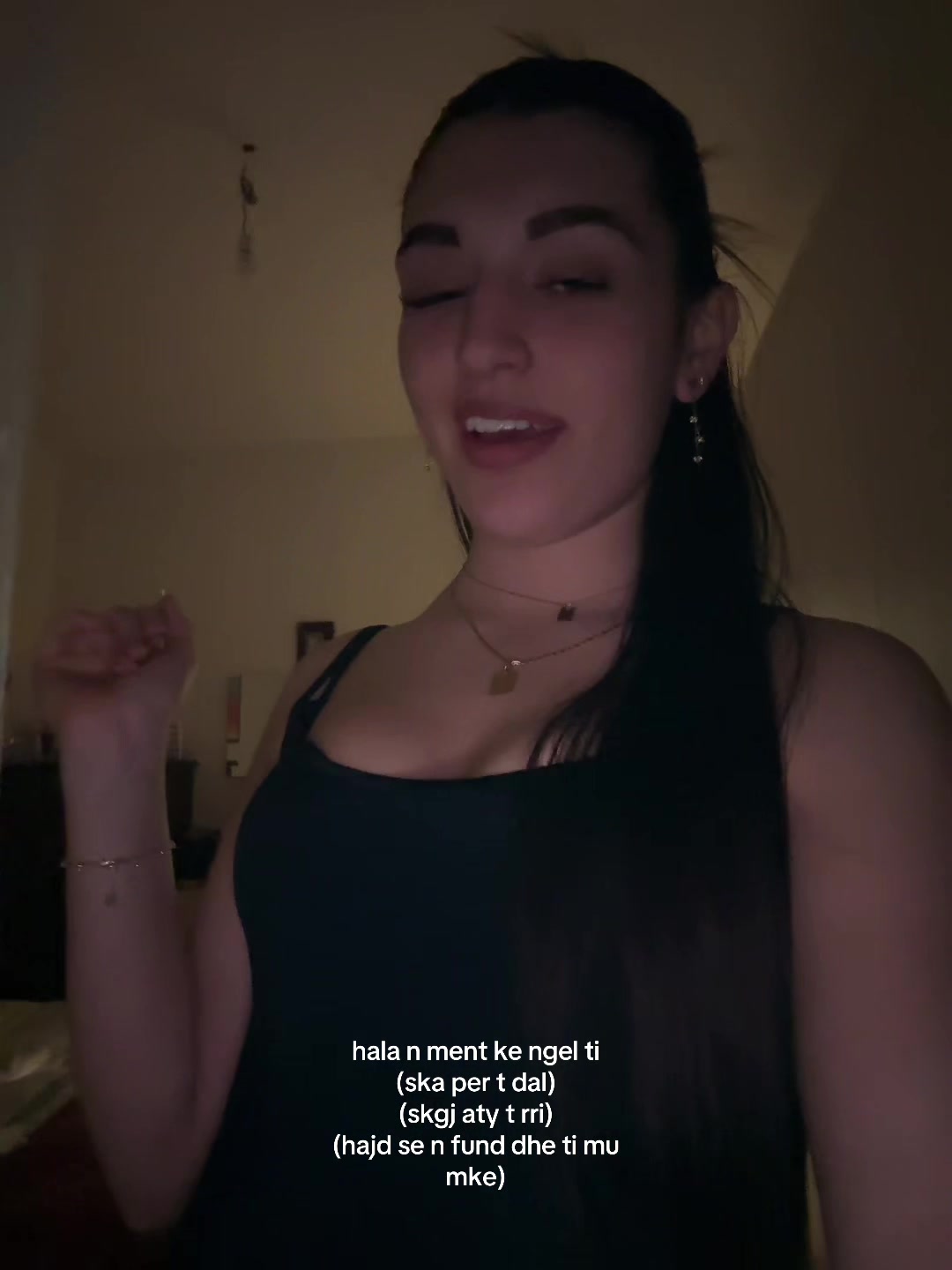 @vlonjatja