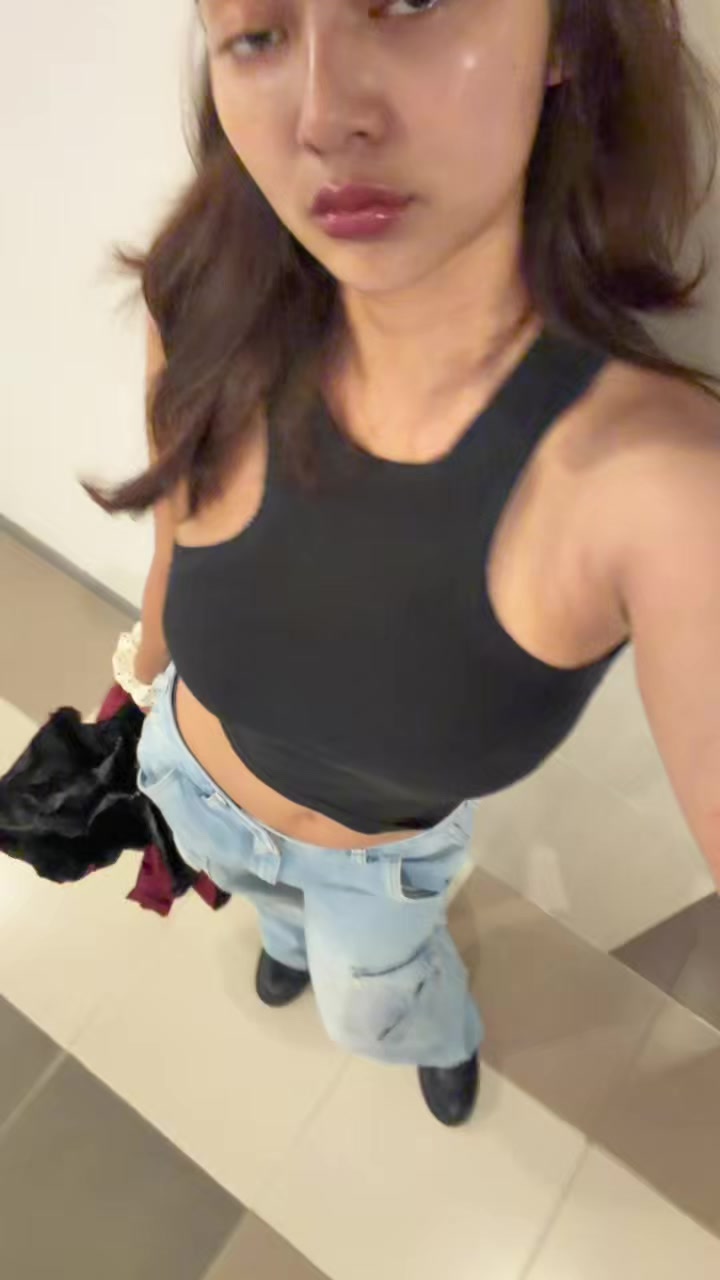 @Kannika Tong