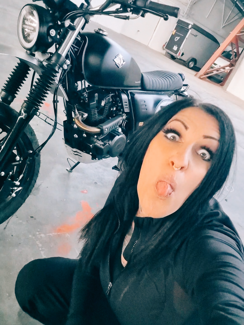 @Nell On Road ✌🏼🌹🏍️