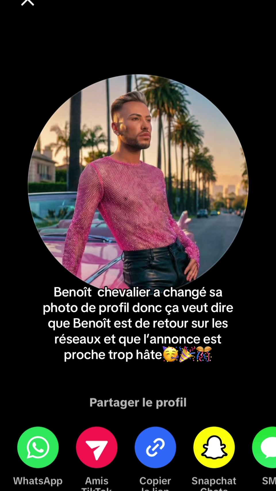 @fan_delaqueenhouse