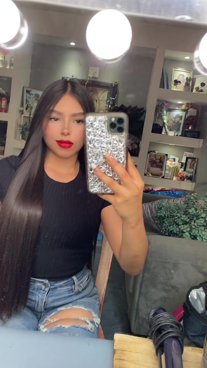 @𝒱𝒾ℴ𝓁ℯ𝓉𝓉𝒶𝒯𝒶𝒸𝒽ℴ💋