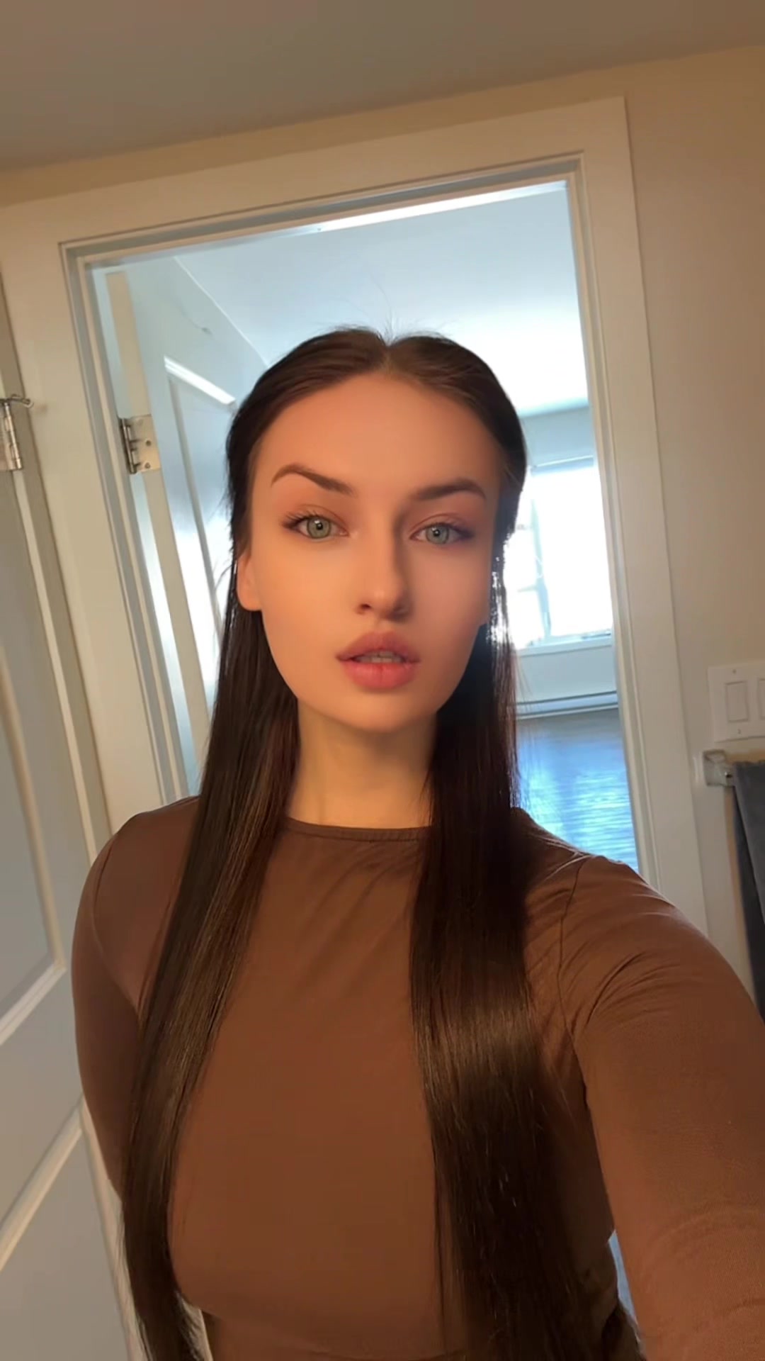 @Anik._6