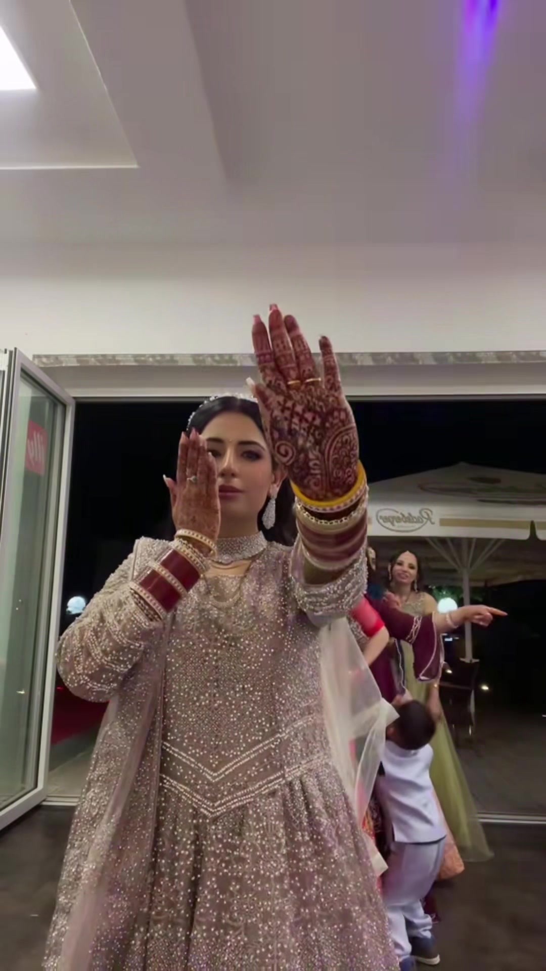 @Rakhi Saini
