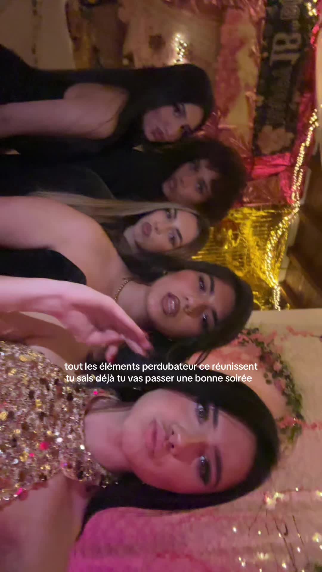 @elena.