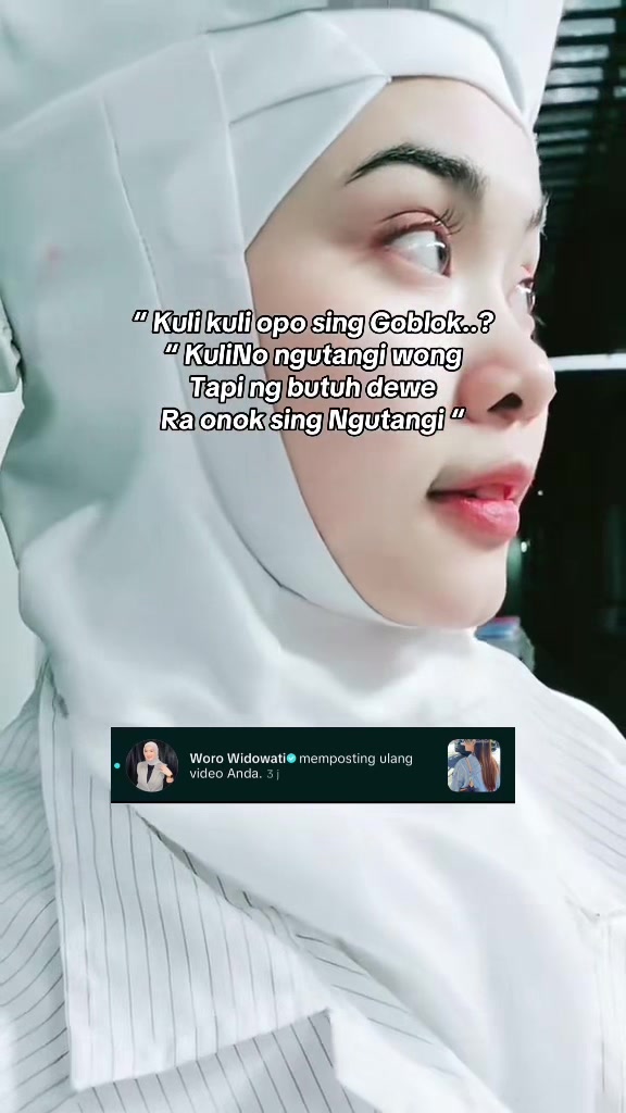 @AyuAnita