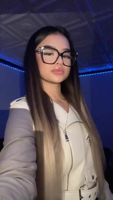 @𝐕