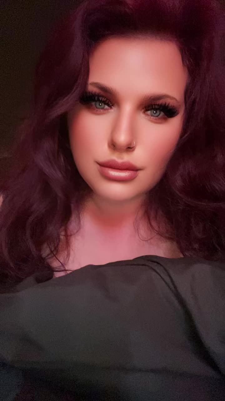 @🫦HannahDeepThroatsTheD🫦