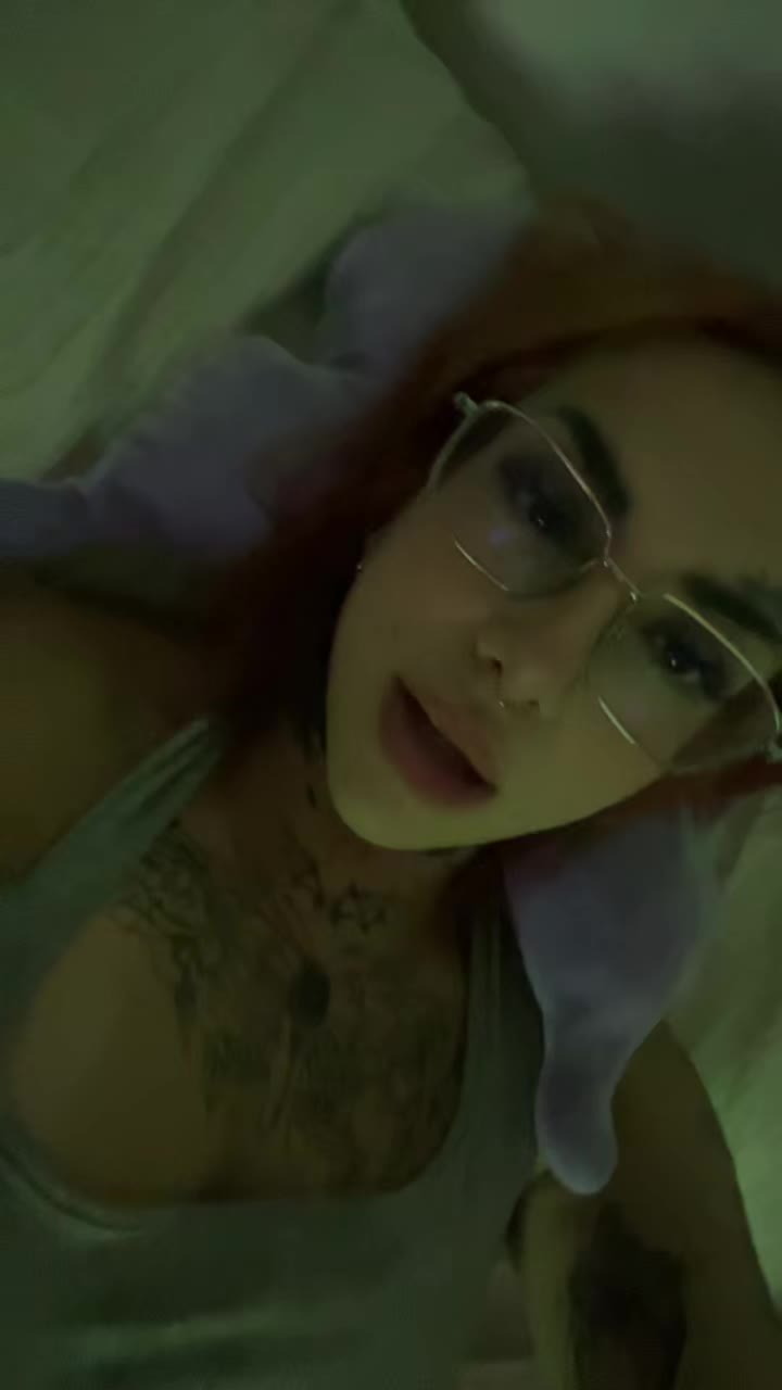 @leyanailz