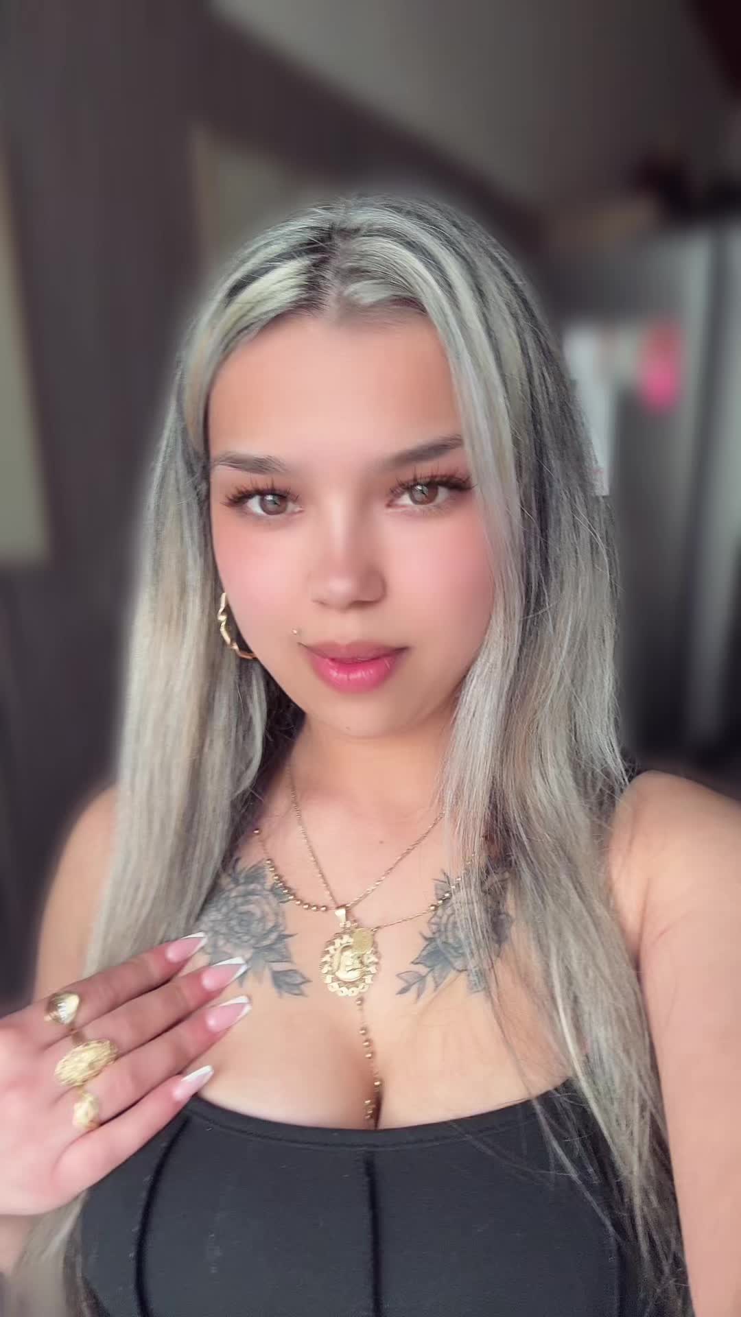@michalka_jennifer