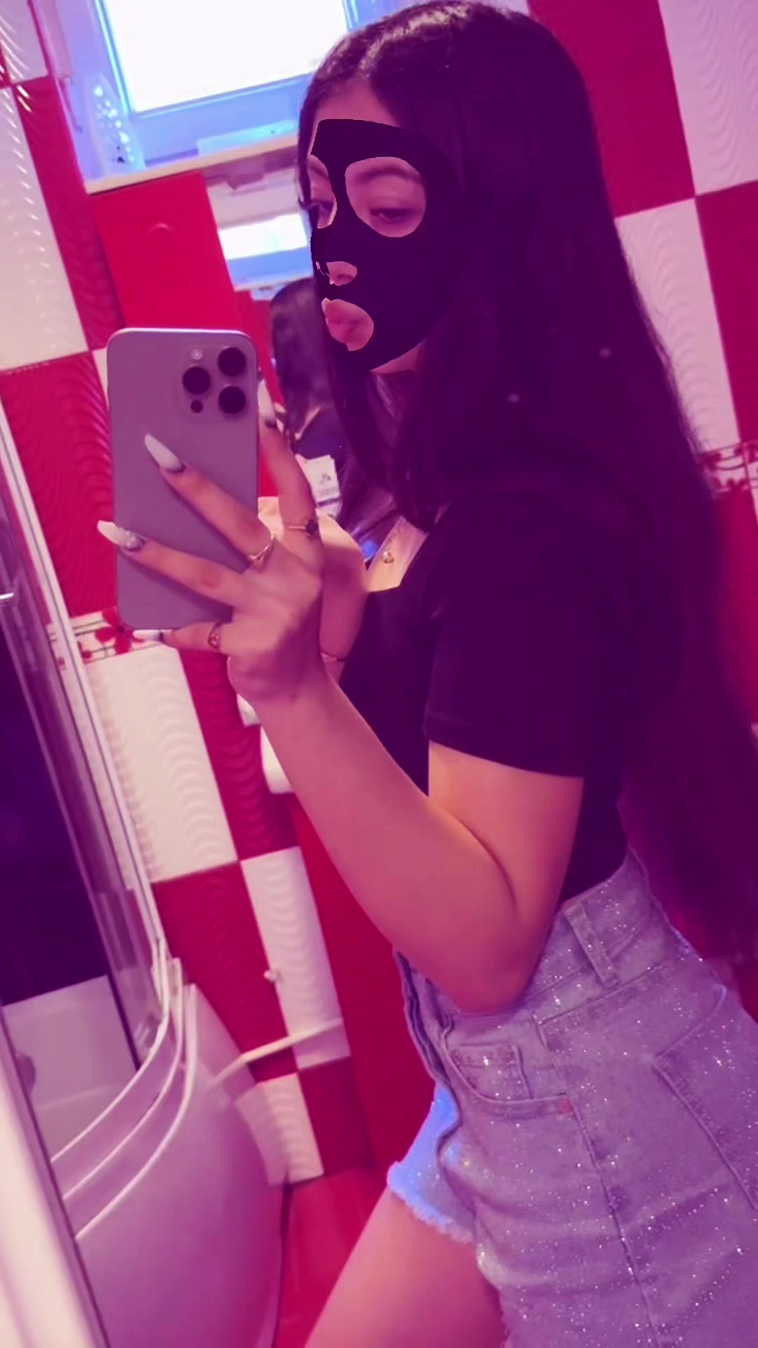 @Niko._.002