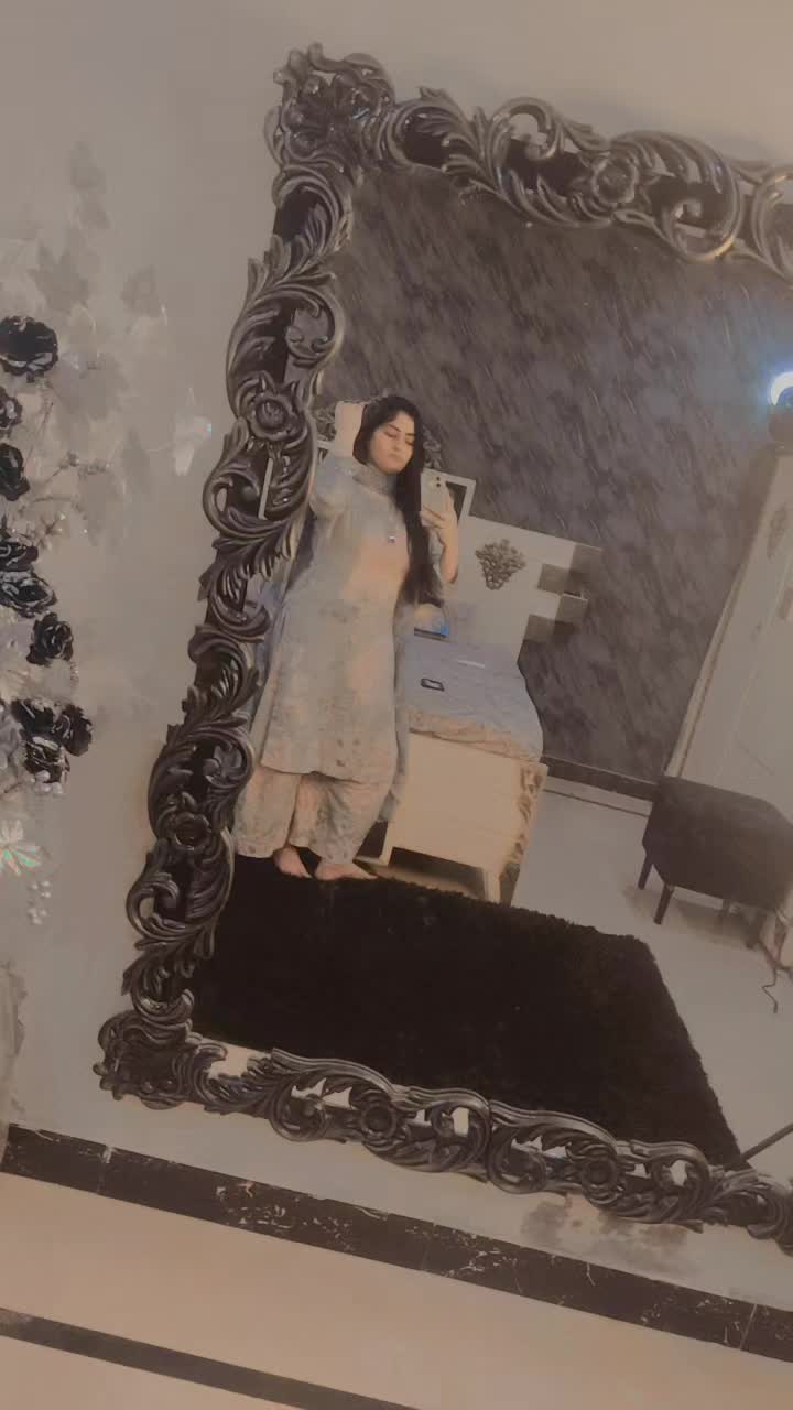 @Anaya 333