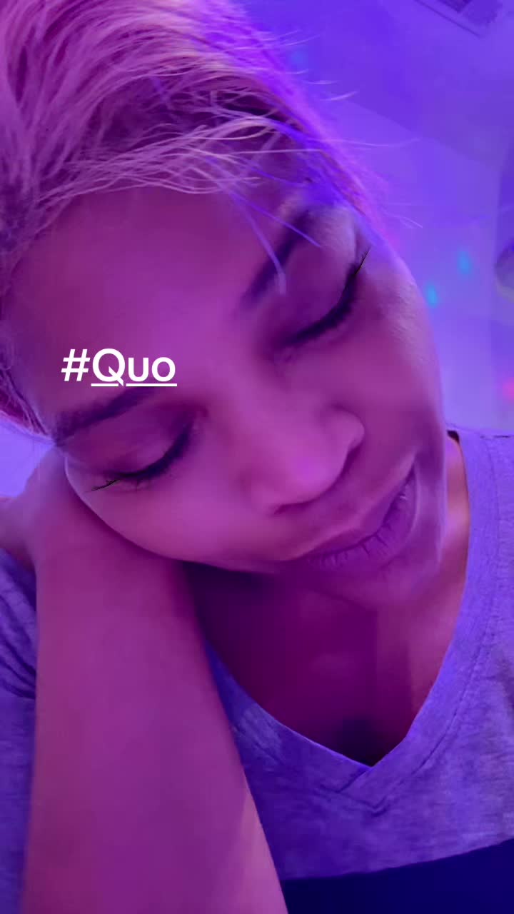 @Quo