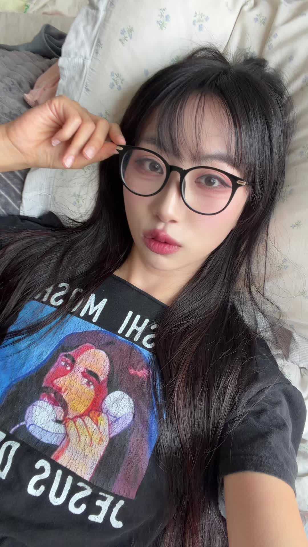 @ᴍͥᴏʟʟͣʏͫ