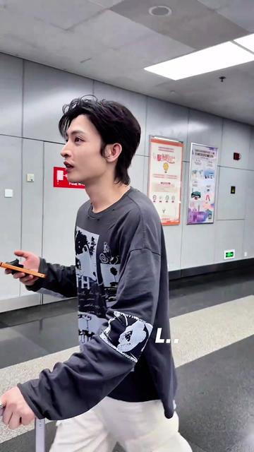 @𝐋𝐮𝐬𝐢│程宇峰