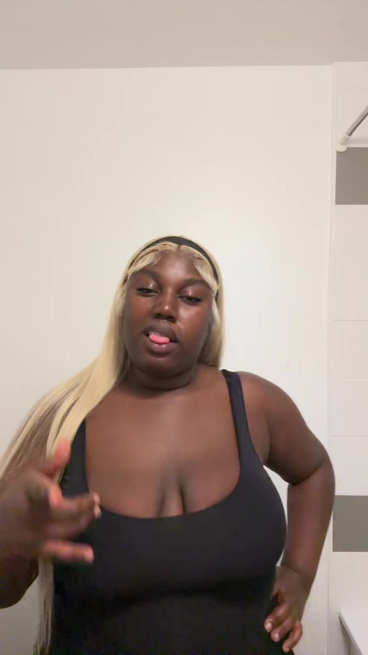 @𝐁𝐈𝐆 𝐌𝐀𝐌𝐀🍒