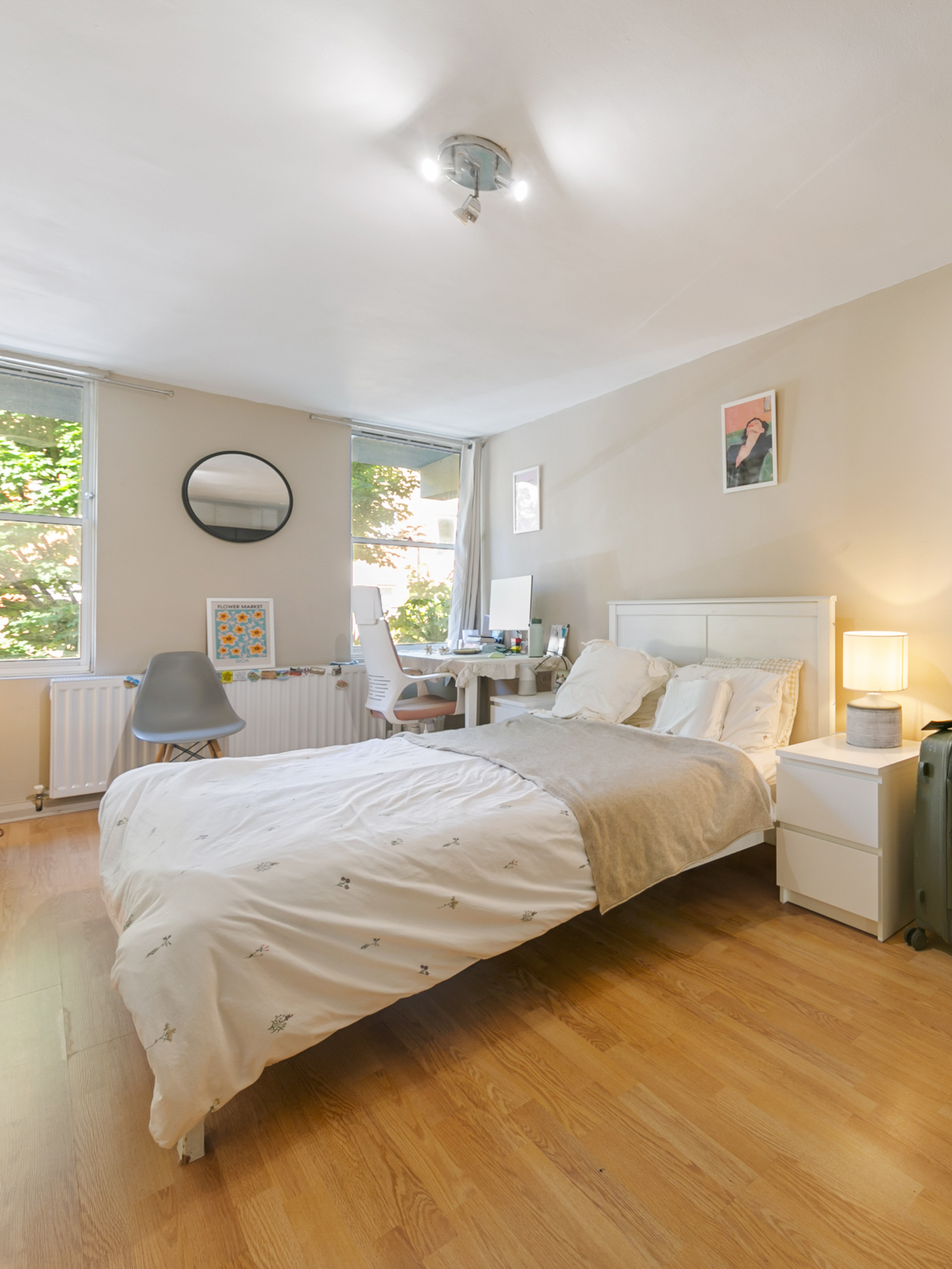 @Living space estate agents