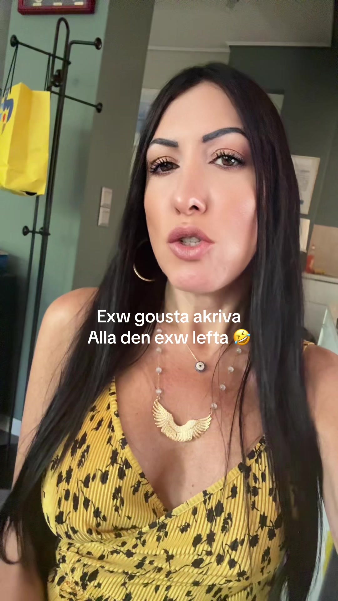 @Κελλυ Λιόντου