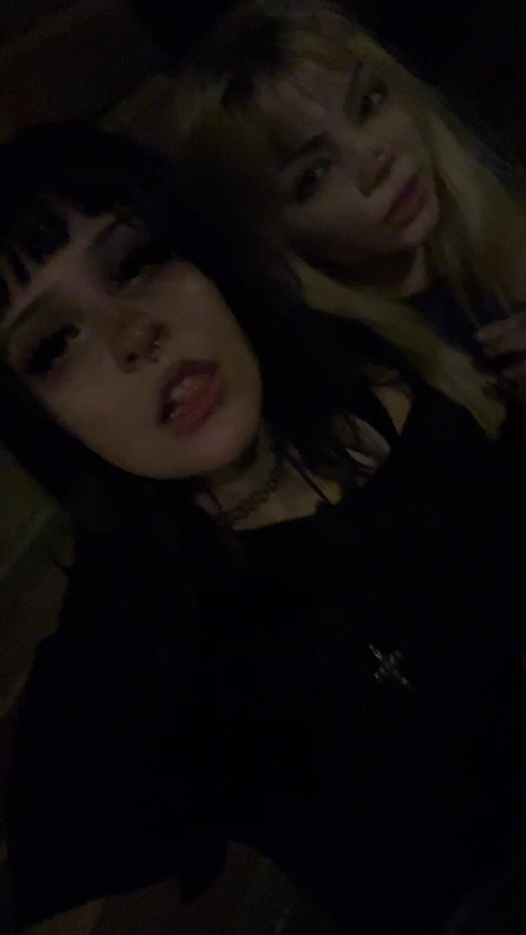 @☥ ash ☥