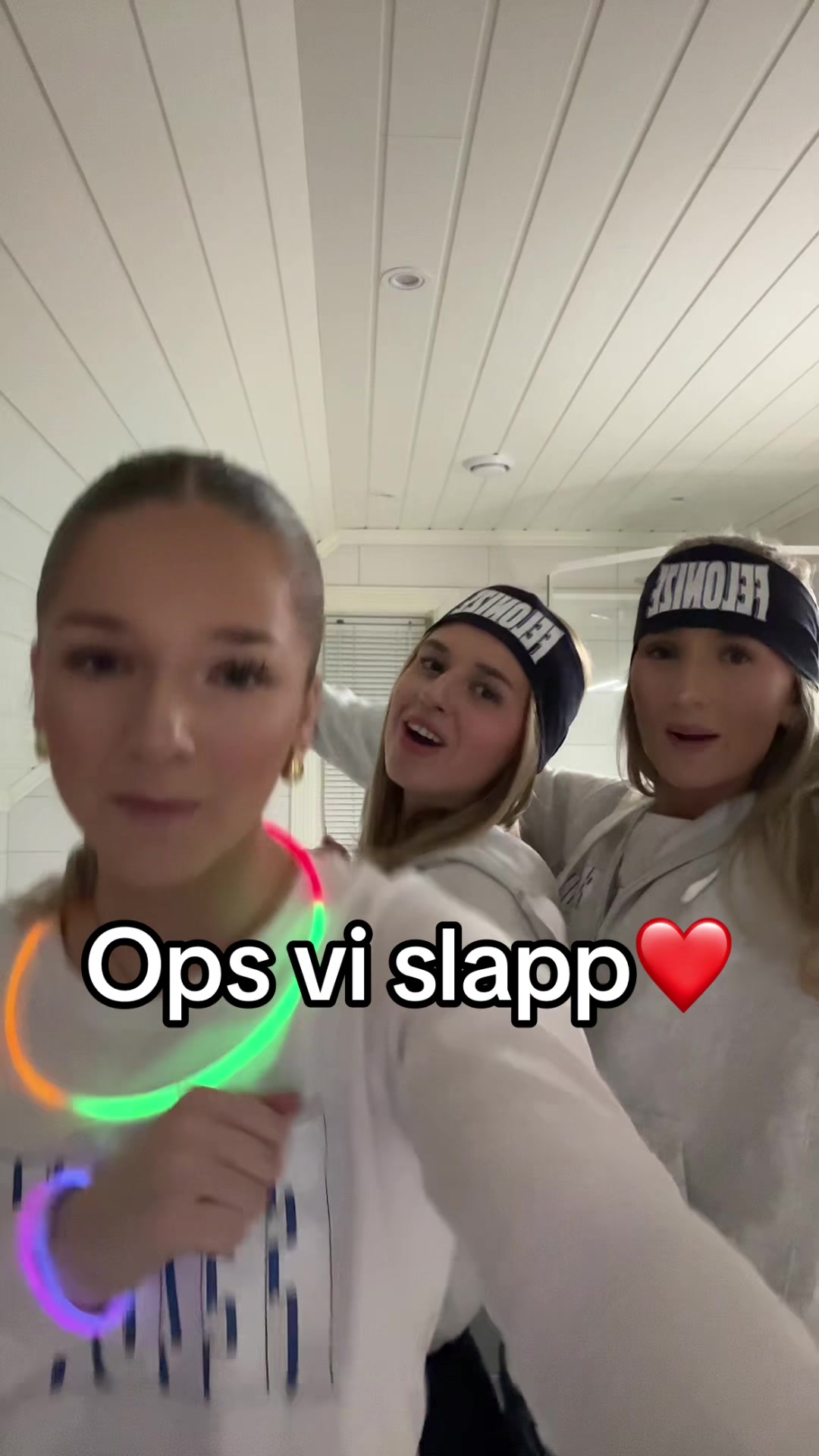 @celinlb2007