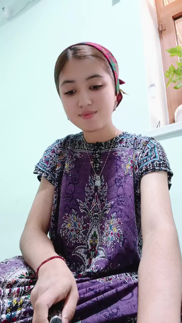 @Aỳg&uuml;l Meretgeldiyewa