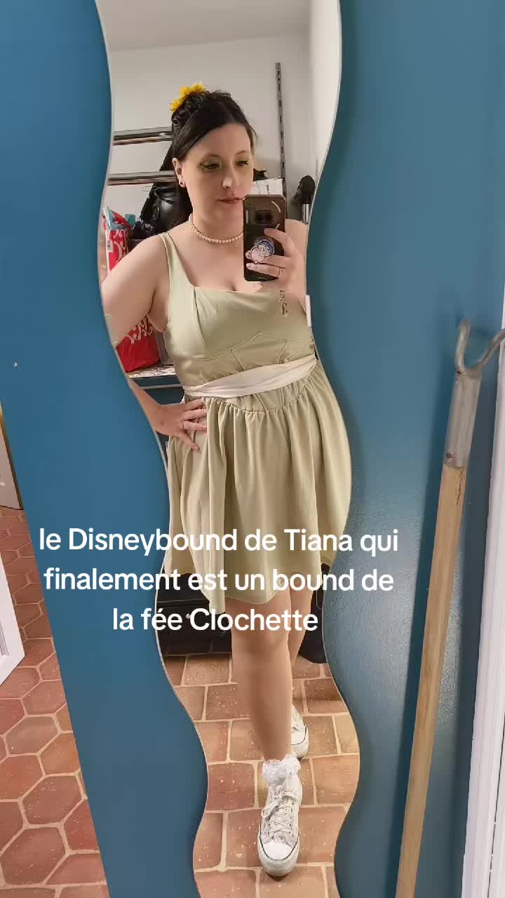 @NonnonCosplay
