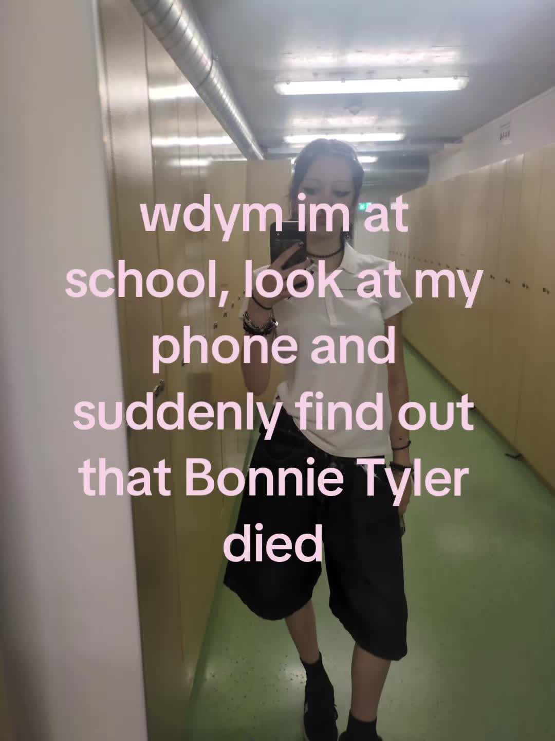 @Elli 🦇