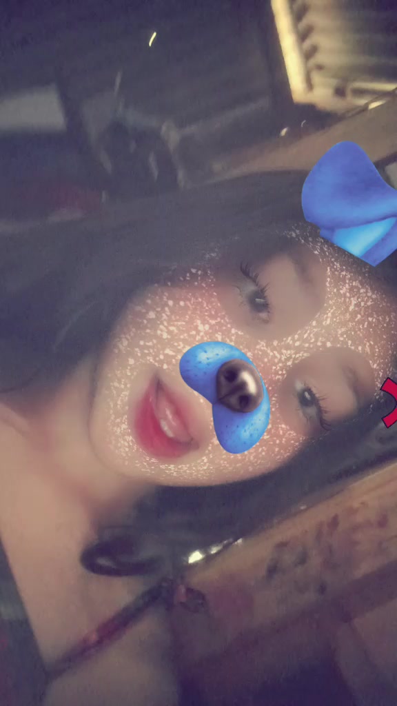 @Nicol 💋 💋