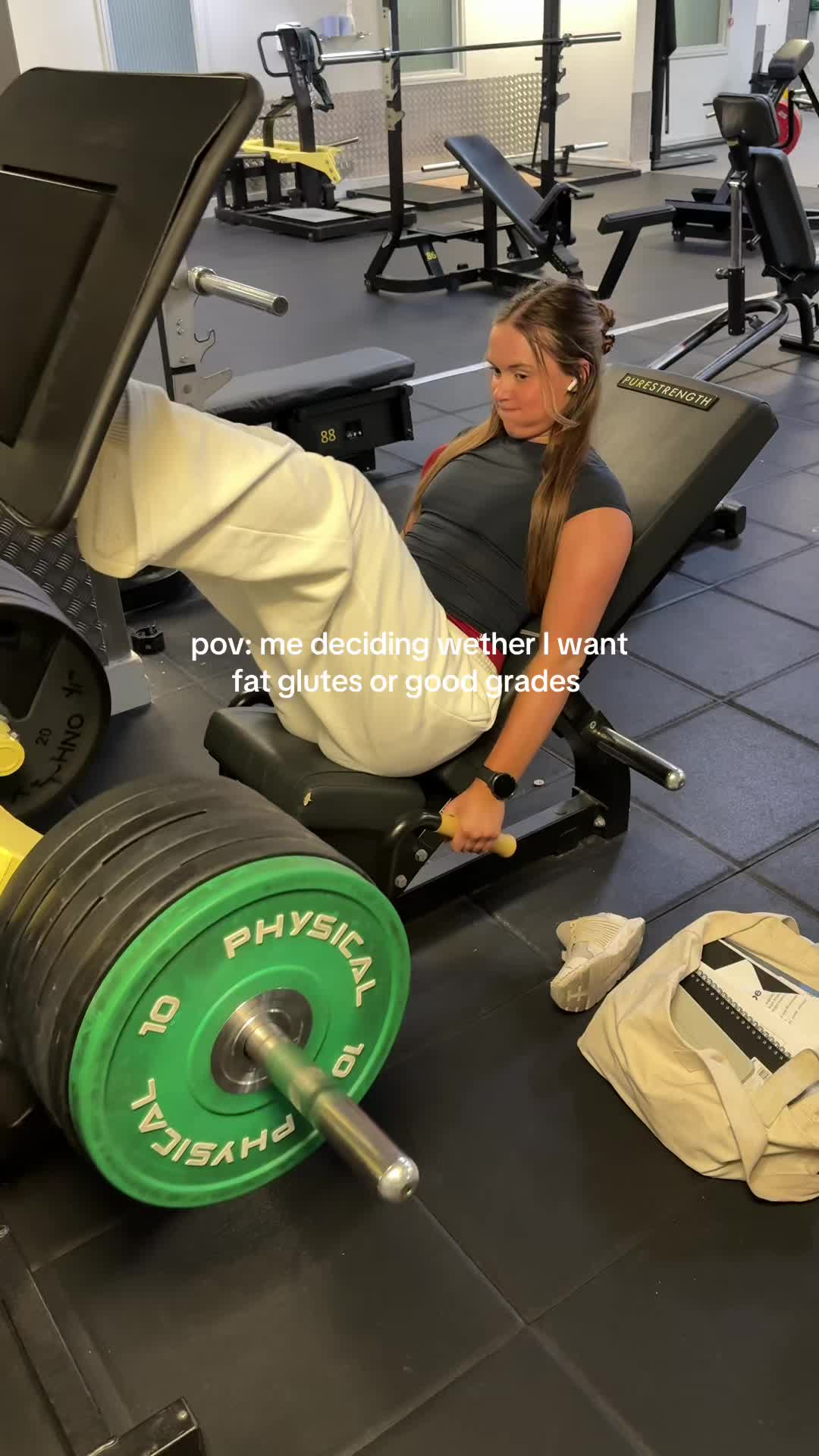 @poppy parkinson