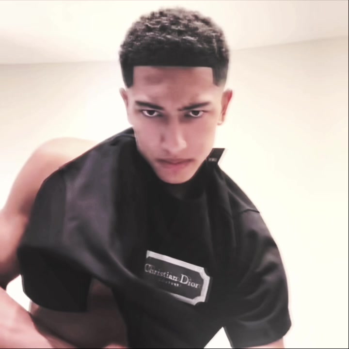 @Engla 𑣲
