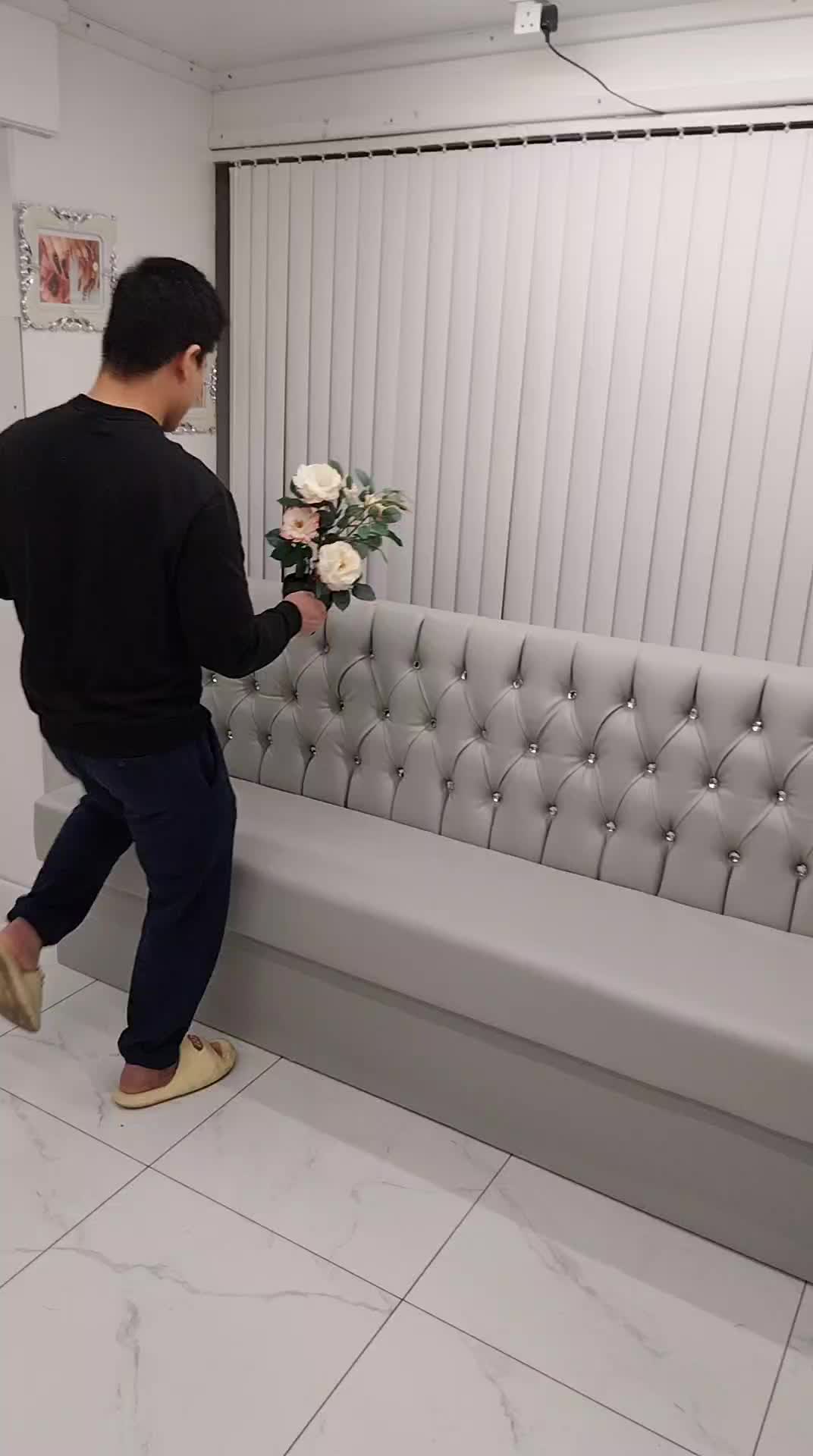 @KhizzaDon