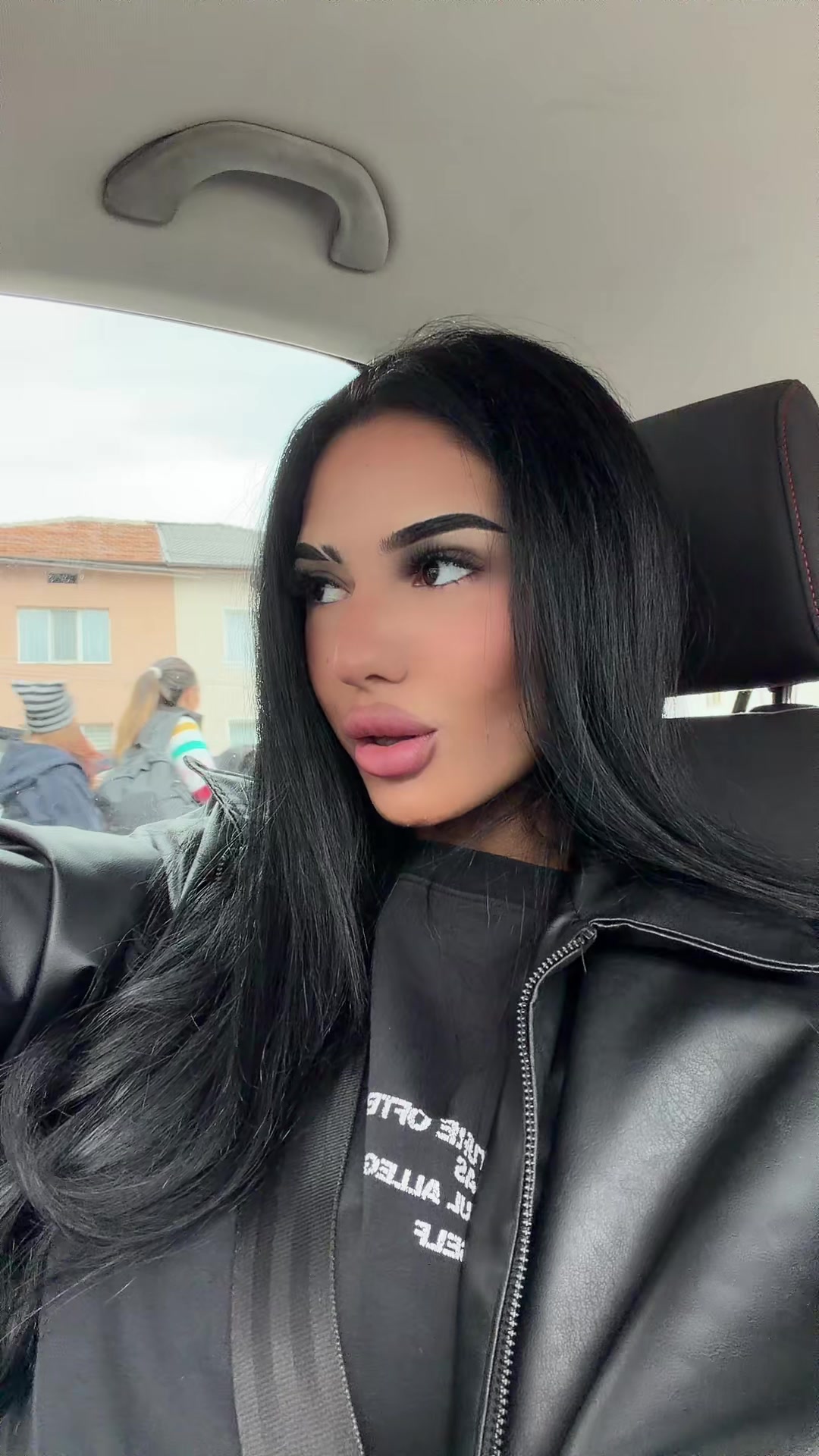 @yan1tsaa